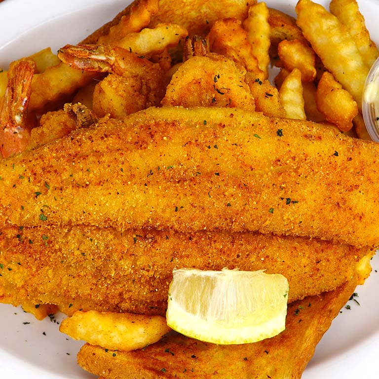 catfish and shrimp platter with fries
